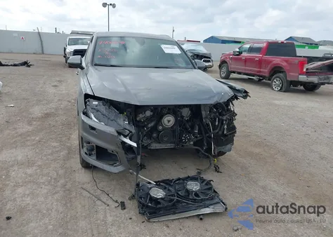 2017 Audi Q7 3.0T Premium из США, поврежденный, VIN WA1VAAF72HD031214